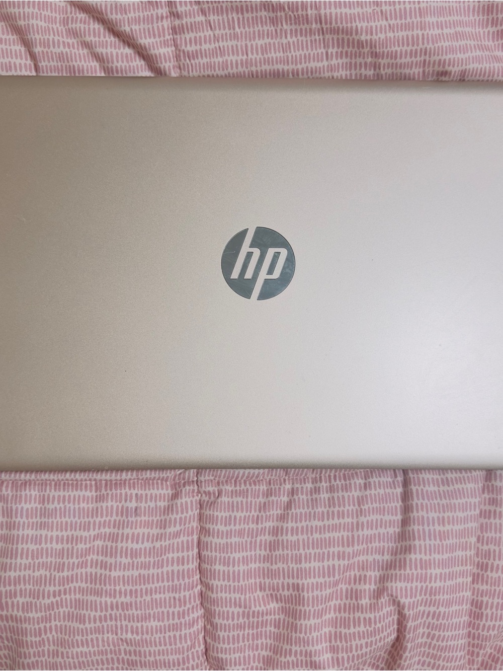 HP Rosegold 17” touchscreen - laptop